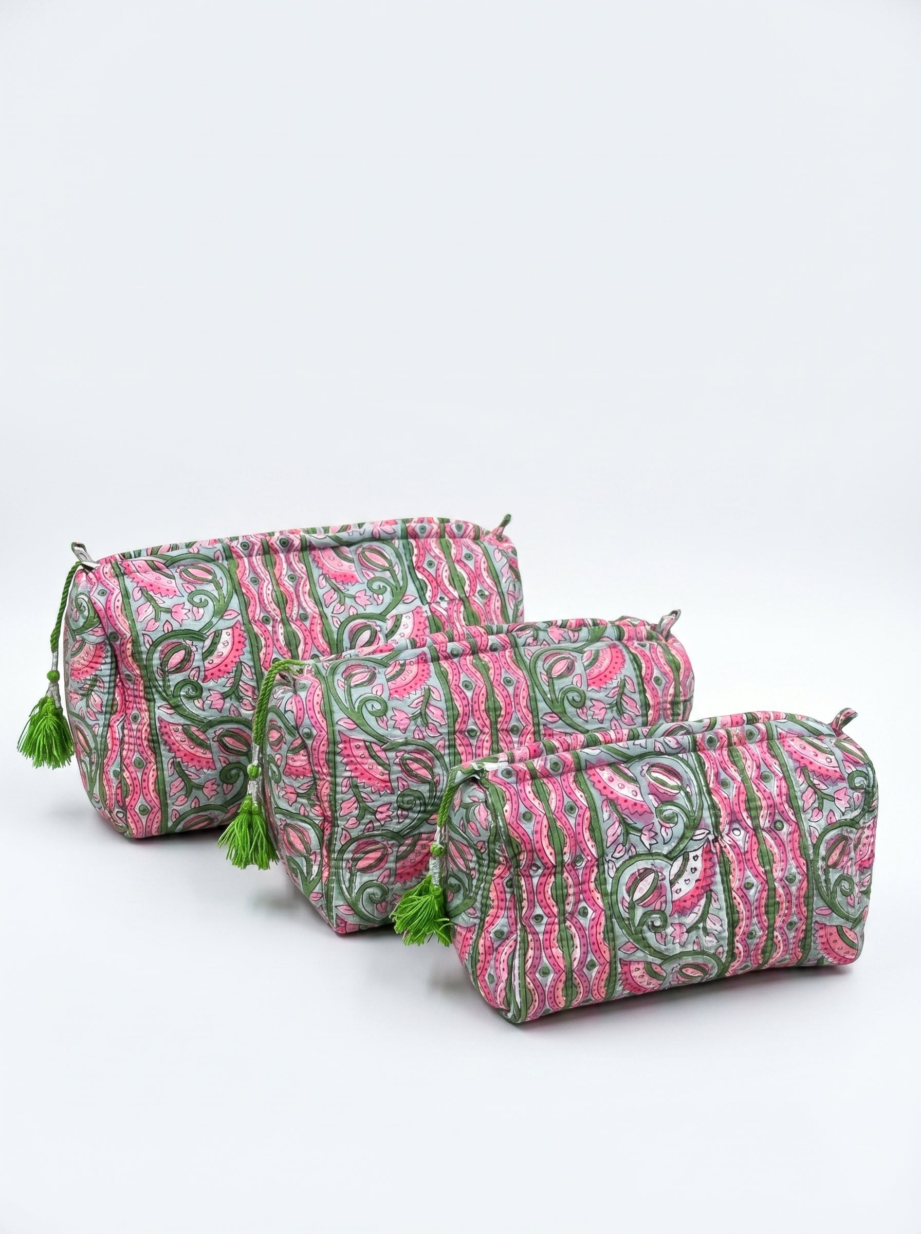 Vintage Pink Paisley Quilted Pouch Set (Set of 3)