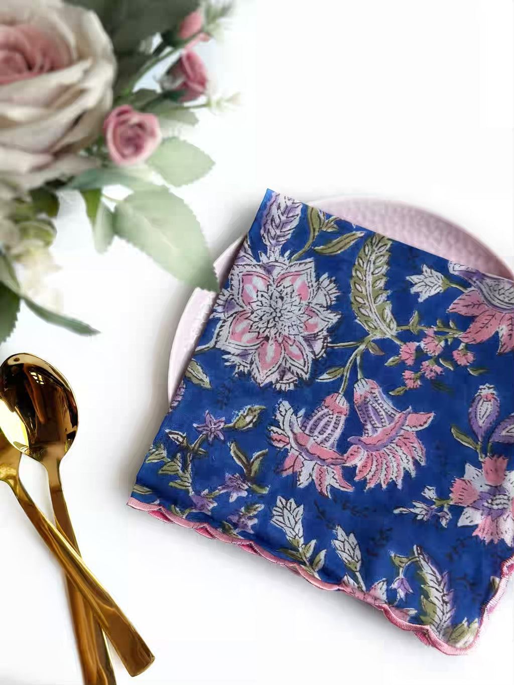 Blue Garden Scalloped Napkins (set of 6)