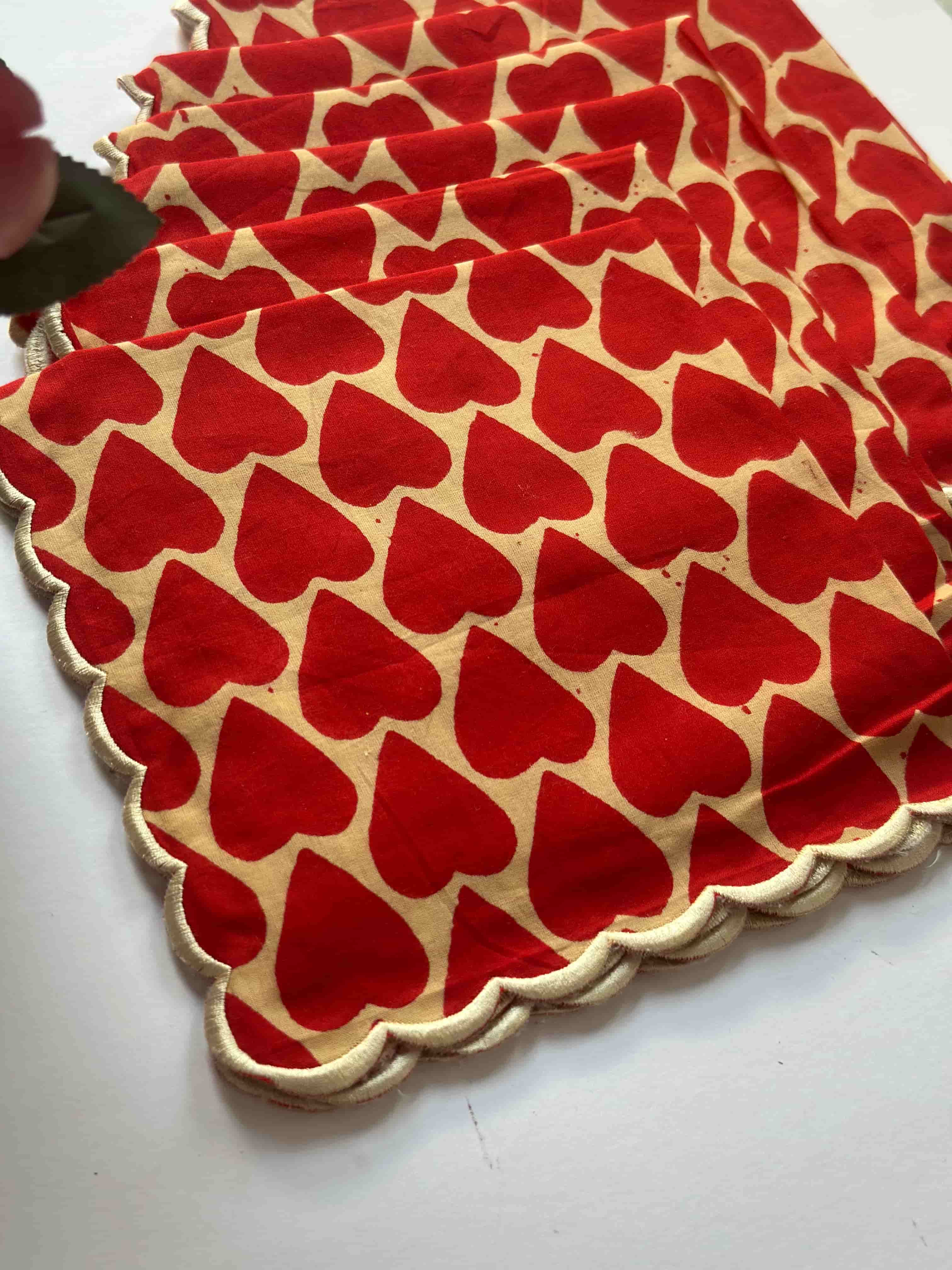 Red Heart Print Cotton Napkins