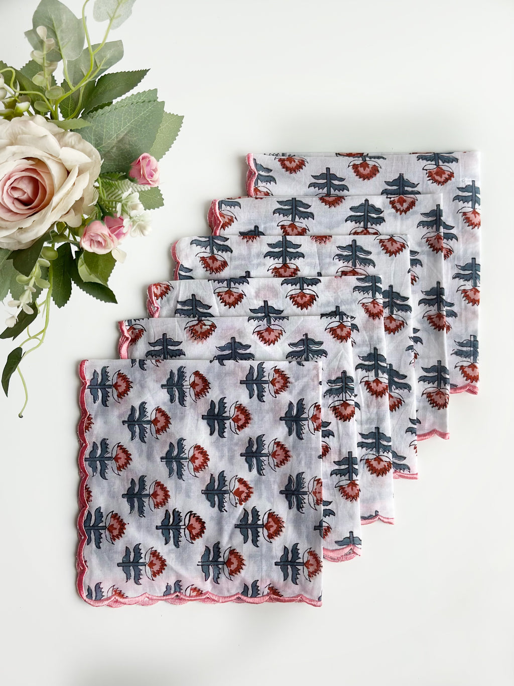 Lotus Bud Scalloped Napkin (set of 6)
