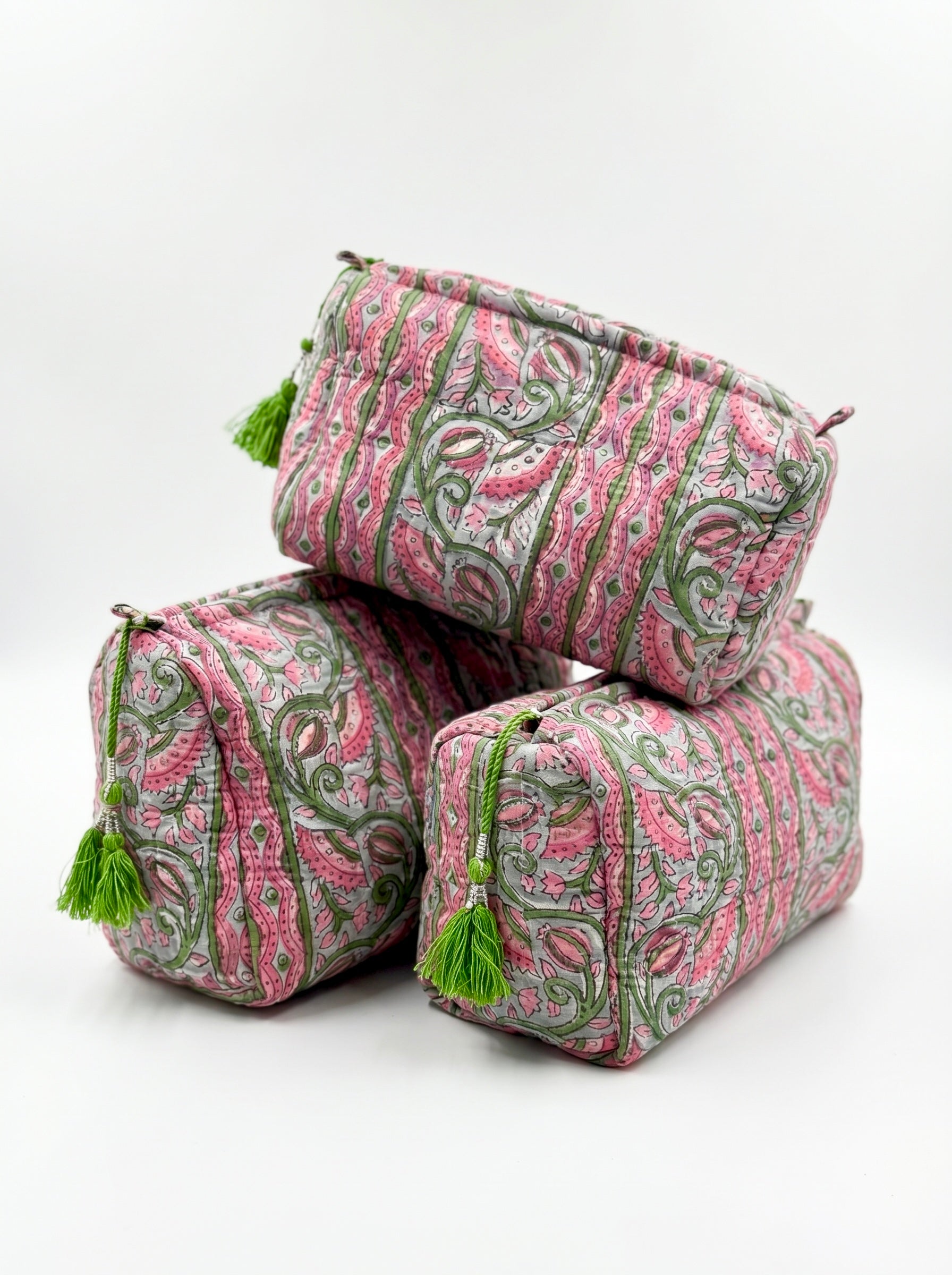 Vintage Pink Paisley Quilted Pouch Set (Set of 3)