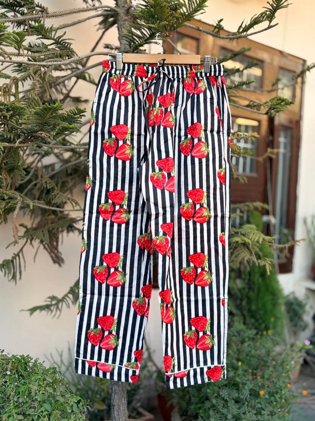 Strawberry striped cotton Black PJ set