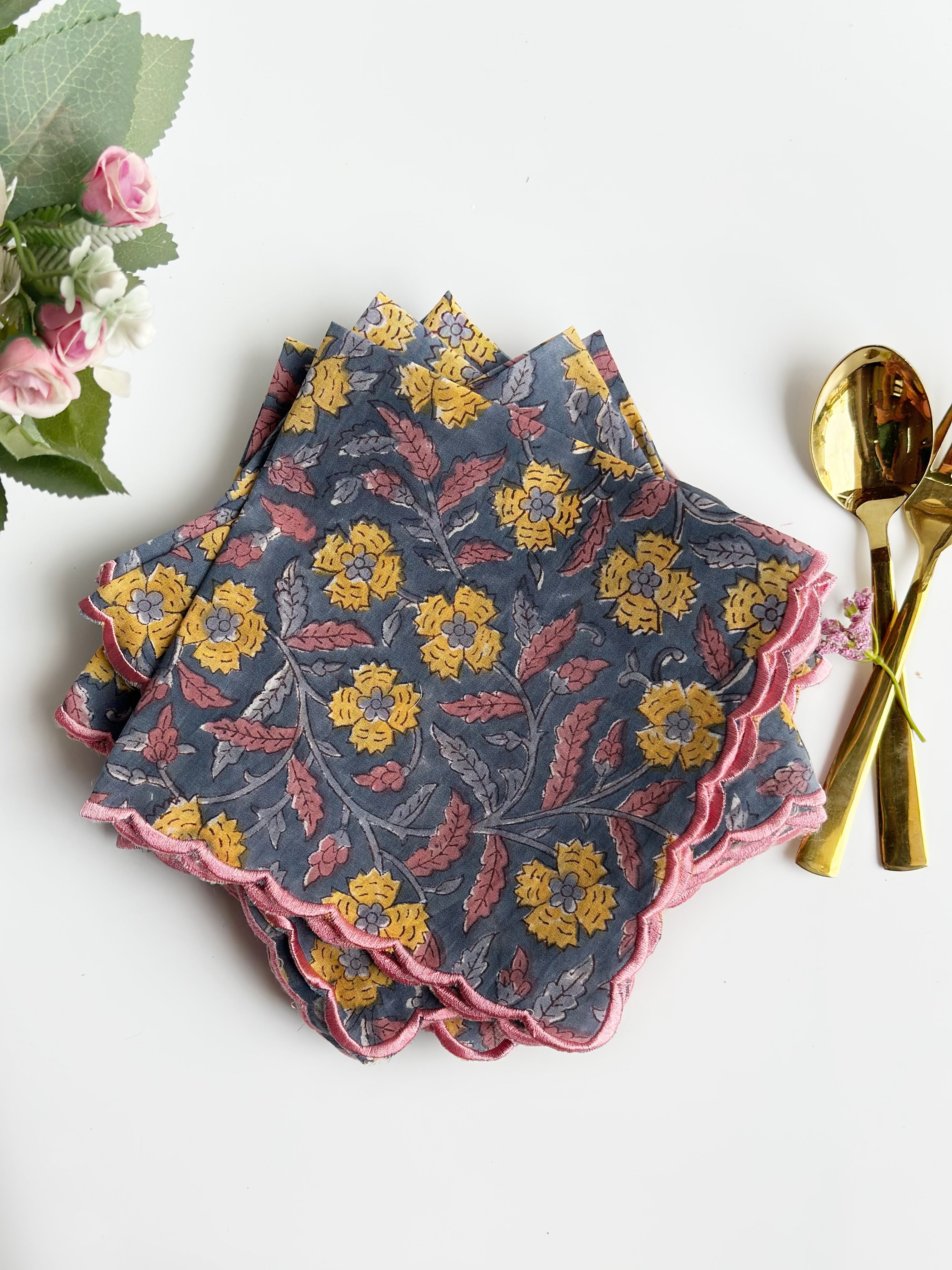 Wildflower Garden Scalloped Napkin (set of 6)