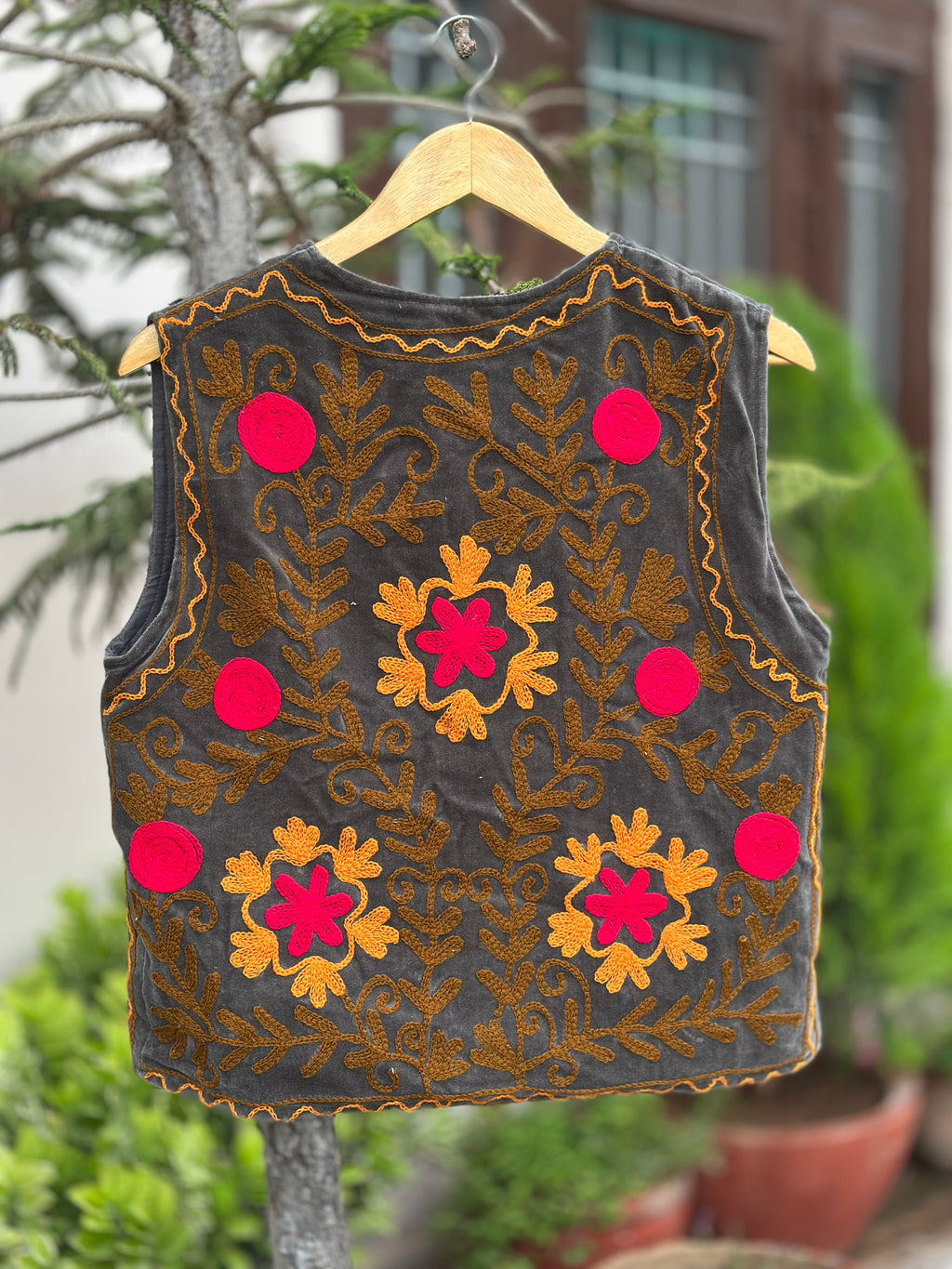 Charcoal Floral Embroidered Velvet Vest
