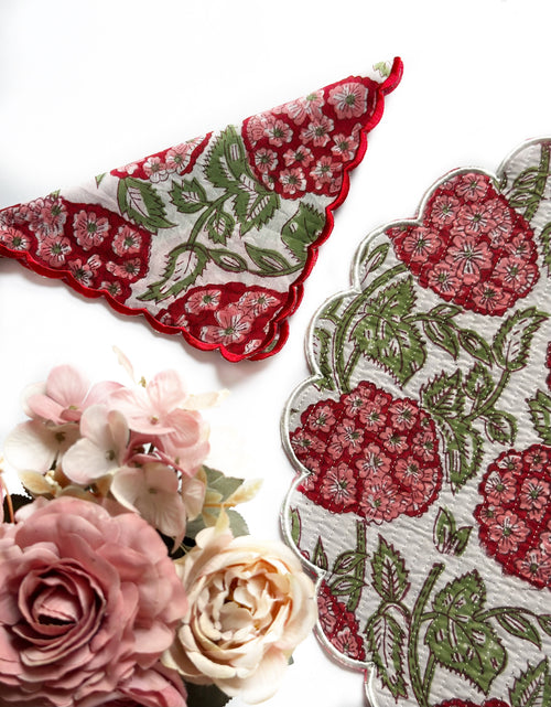 Bloosom Vine Quilted Placemats & Napkin Set of 6