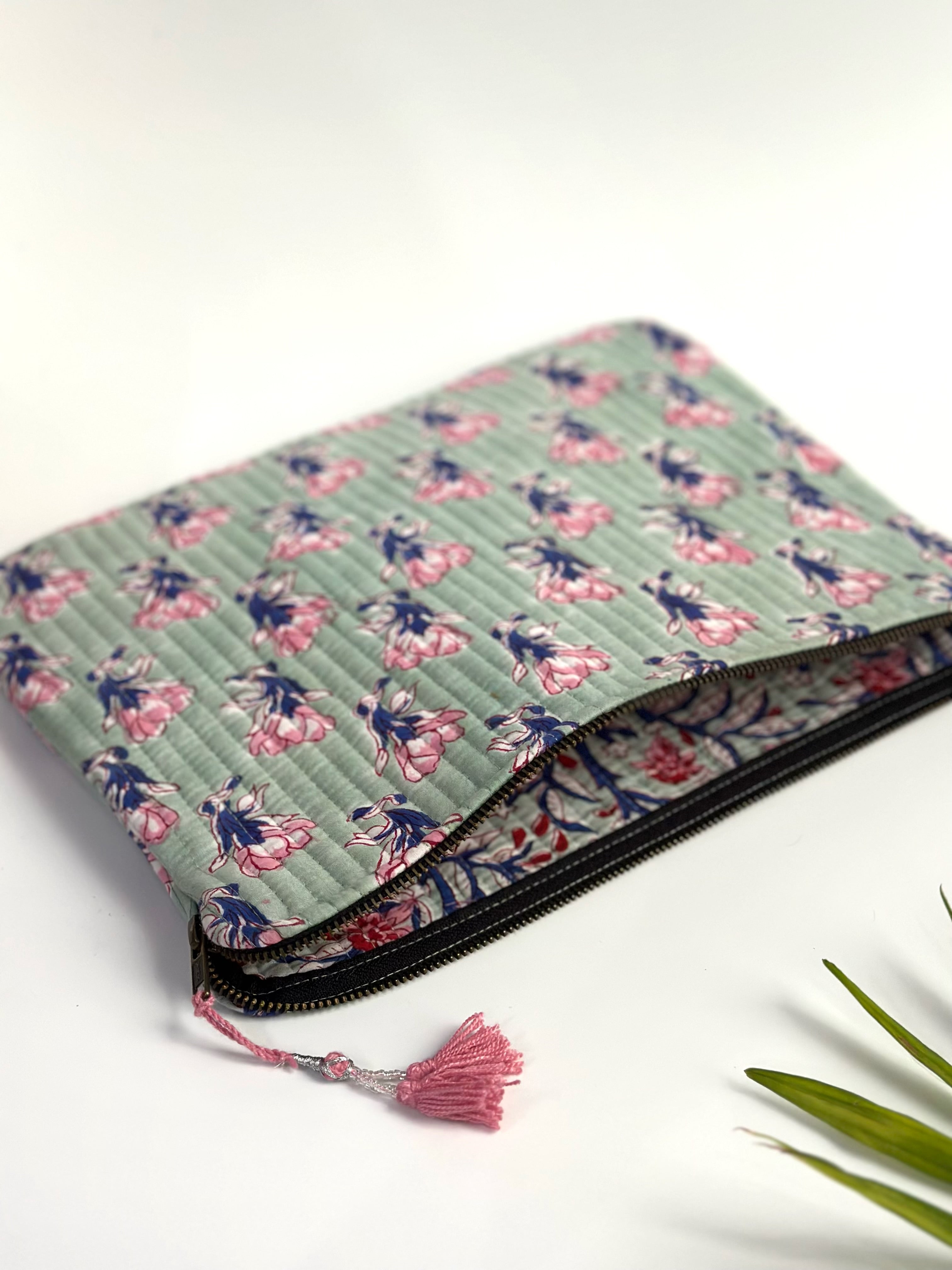 Mint Blossom Quilted Laptop & Ipad Sleeve