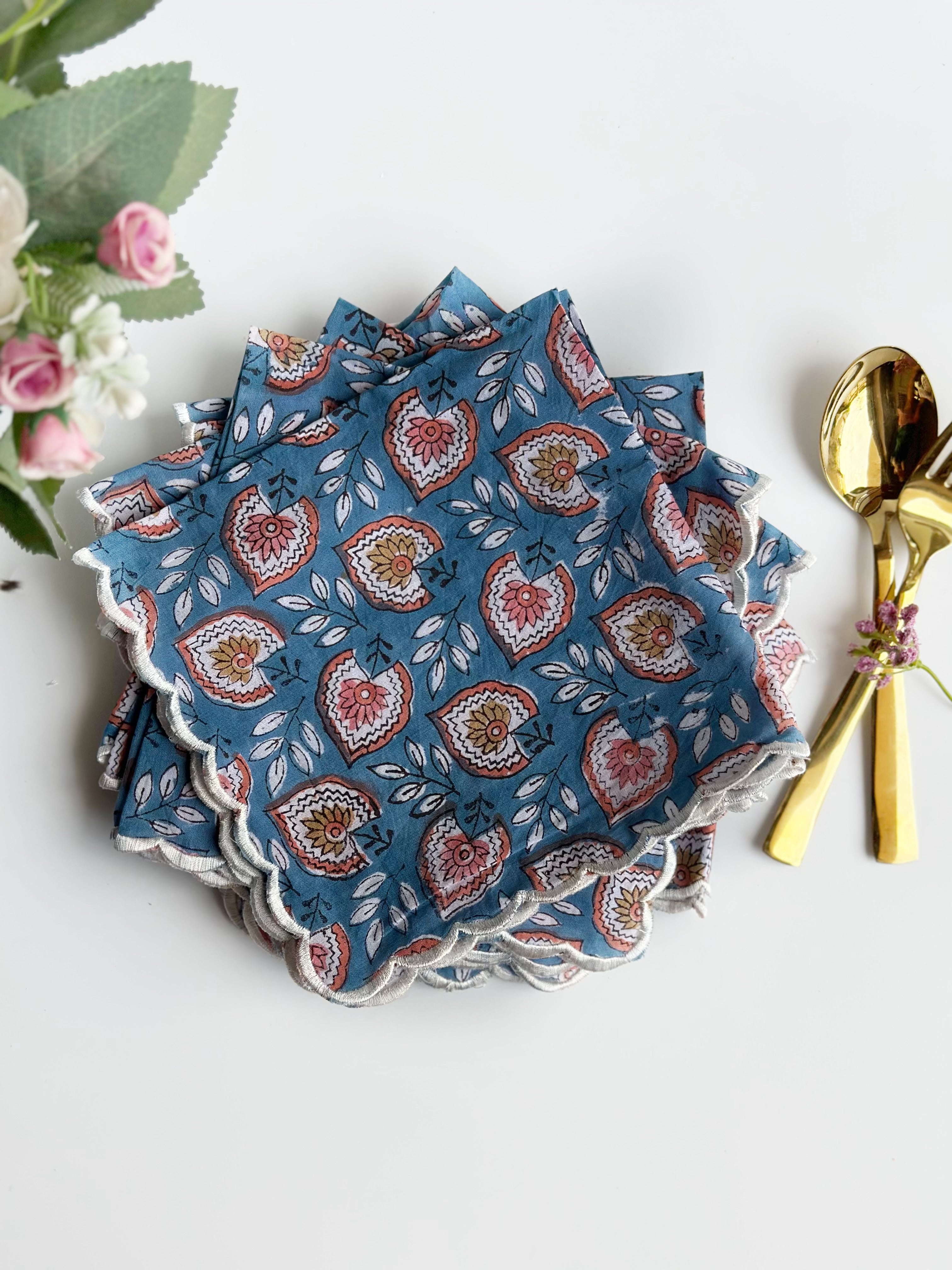 Blue Blossom Scalloped Napkin (set of 6)