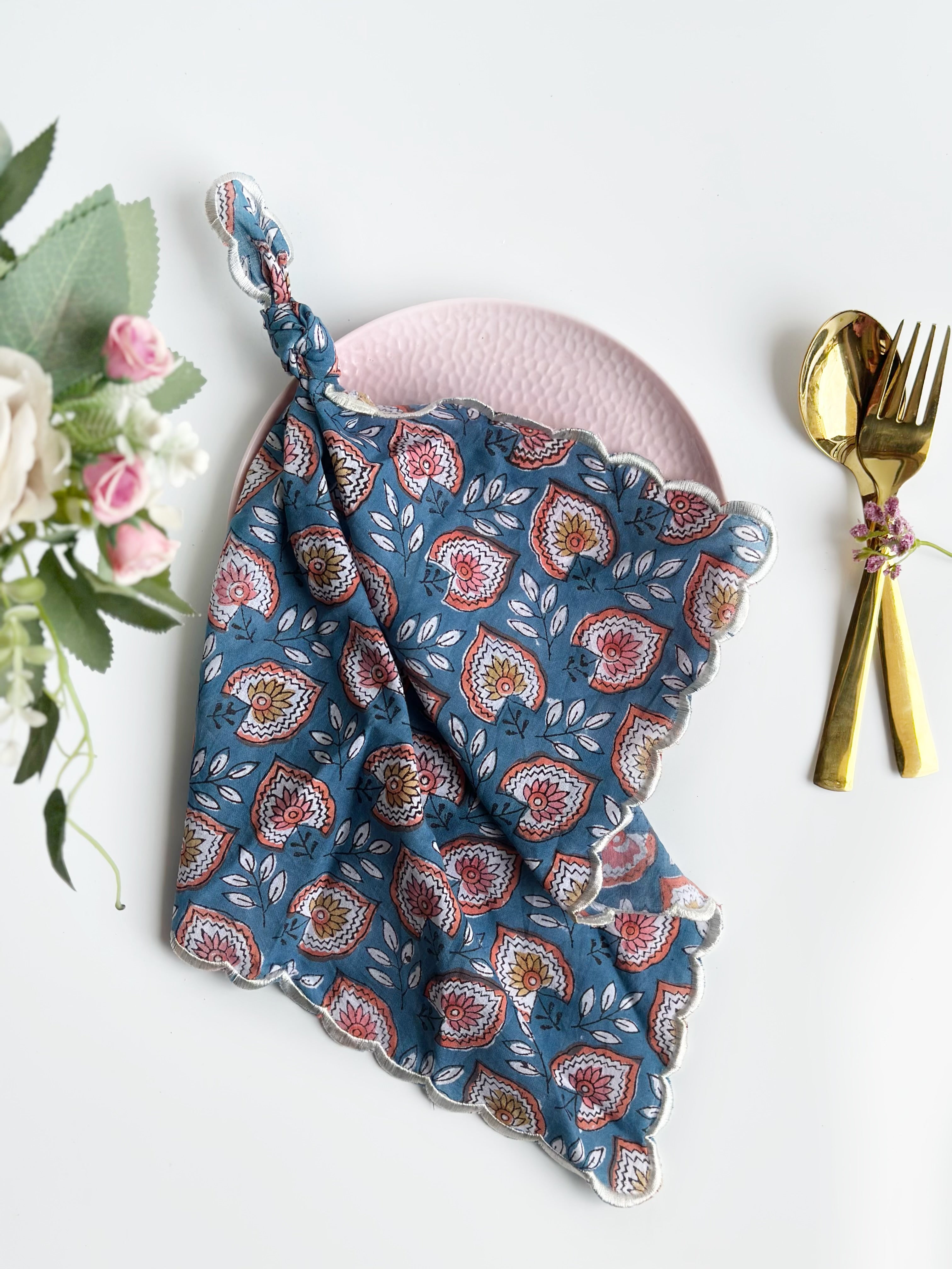 Blue Blossom Scalloped Napkin (set of 6)