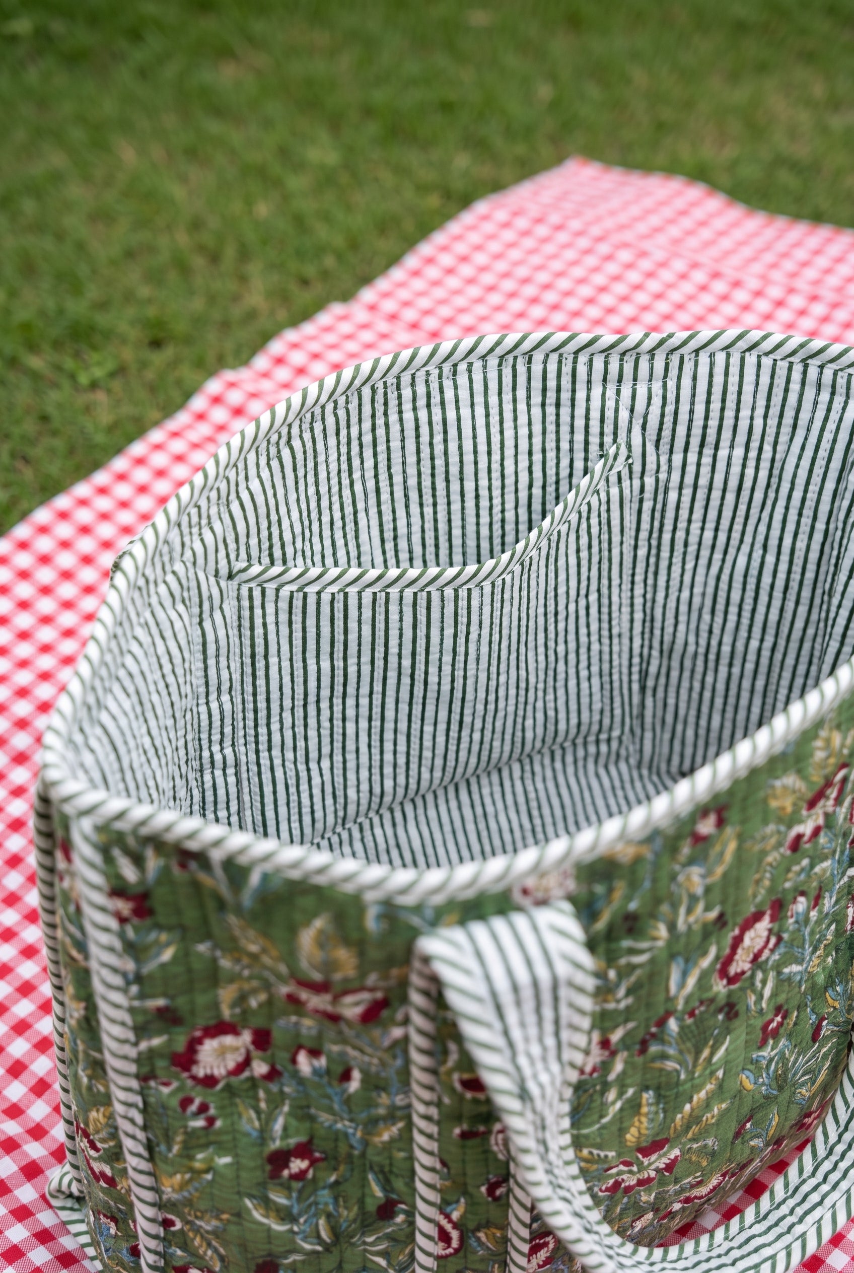 Green Botanical Quilted Tote Bag