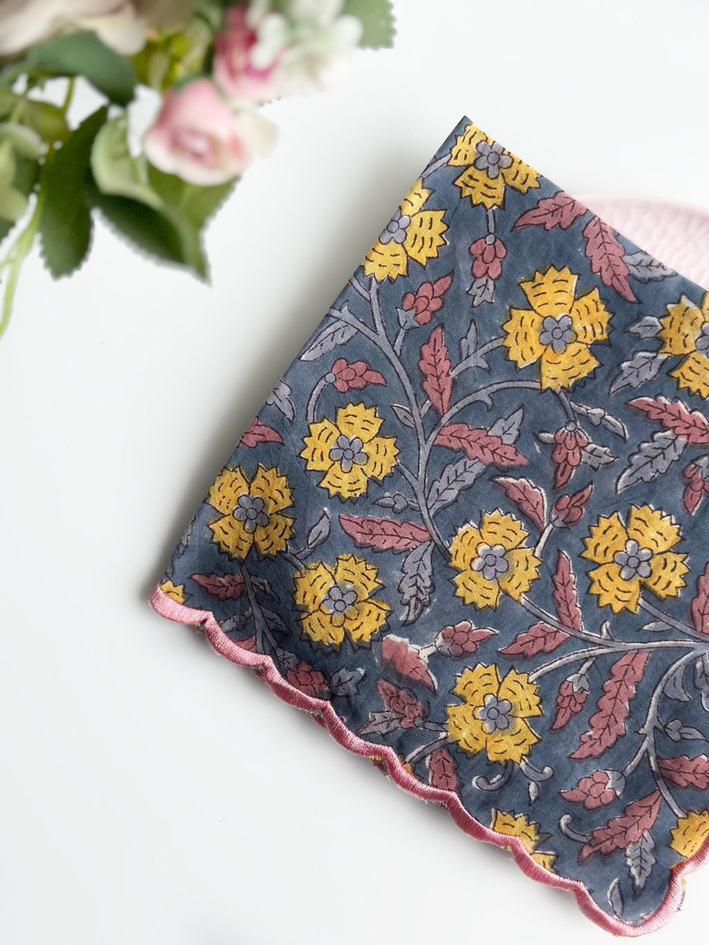 Wildflower Garden Scalloped Napkin (set of 6)