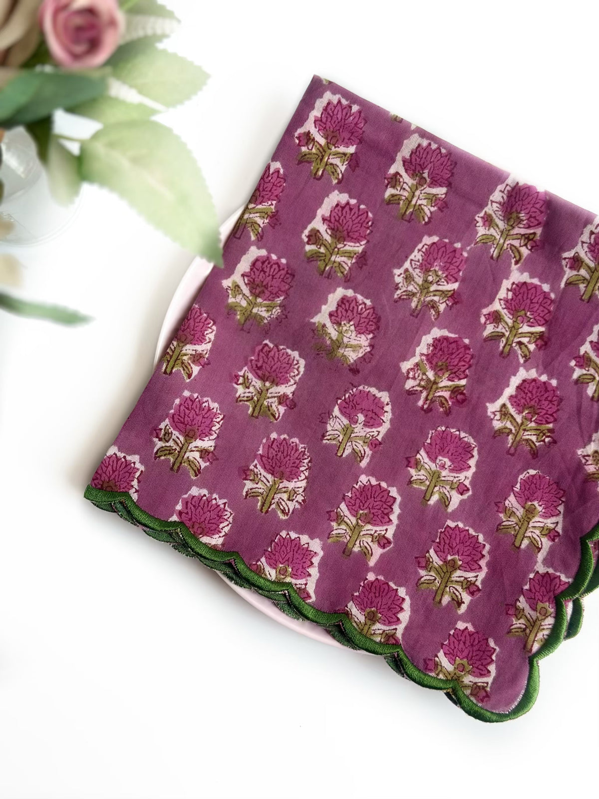 Violet Garden Scalloped Napkins (set of 6)