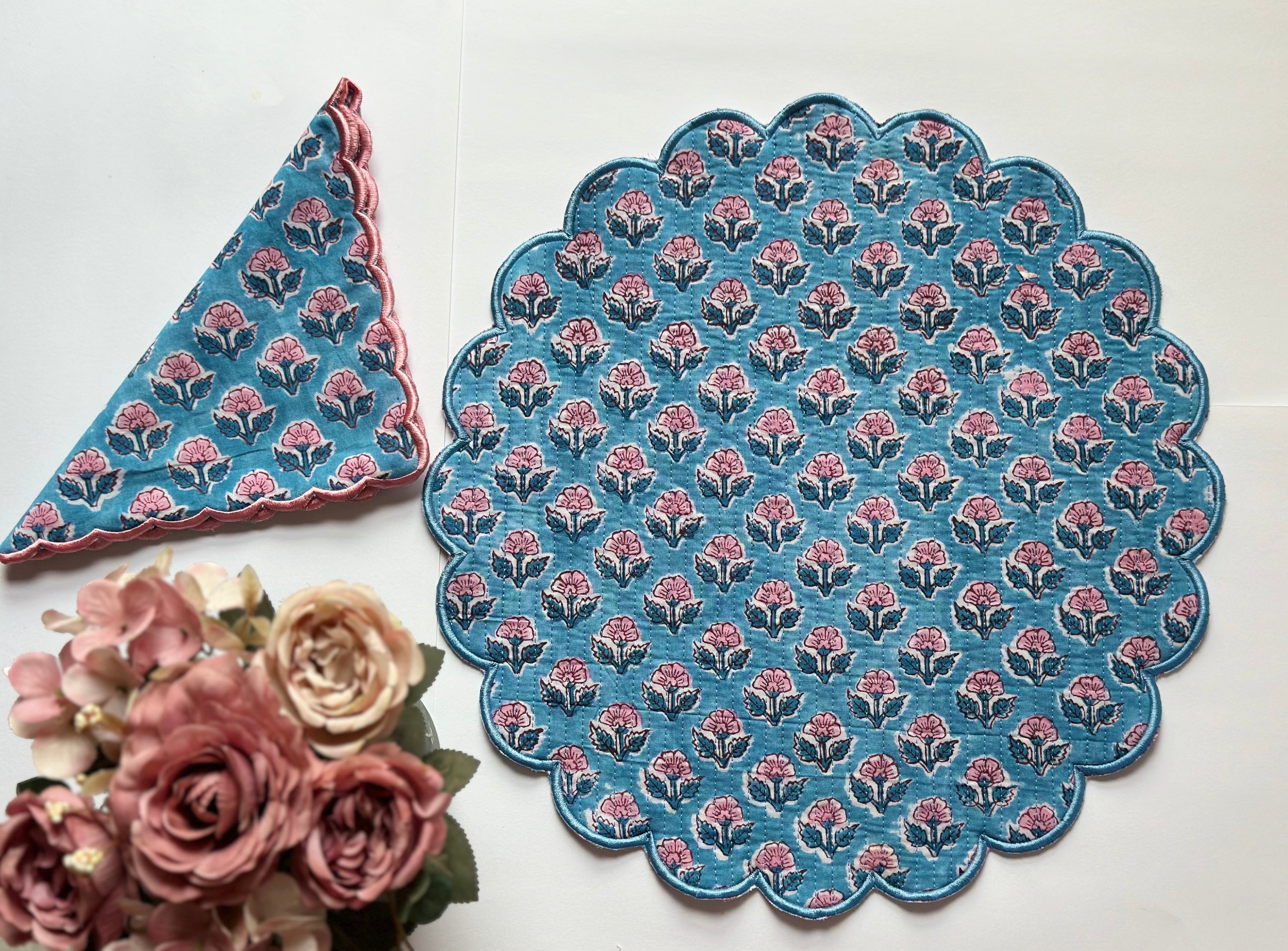 Sky Bloosom Quilted Placemats & Napkin Set of 6