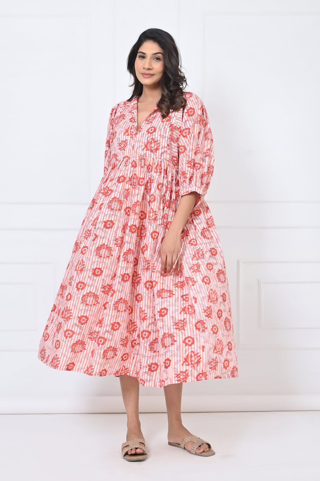 White Red Floral Print Cotton Maxi Doi Dress