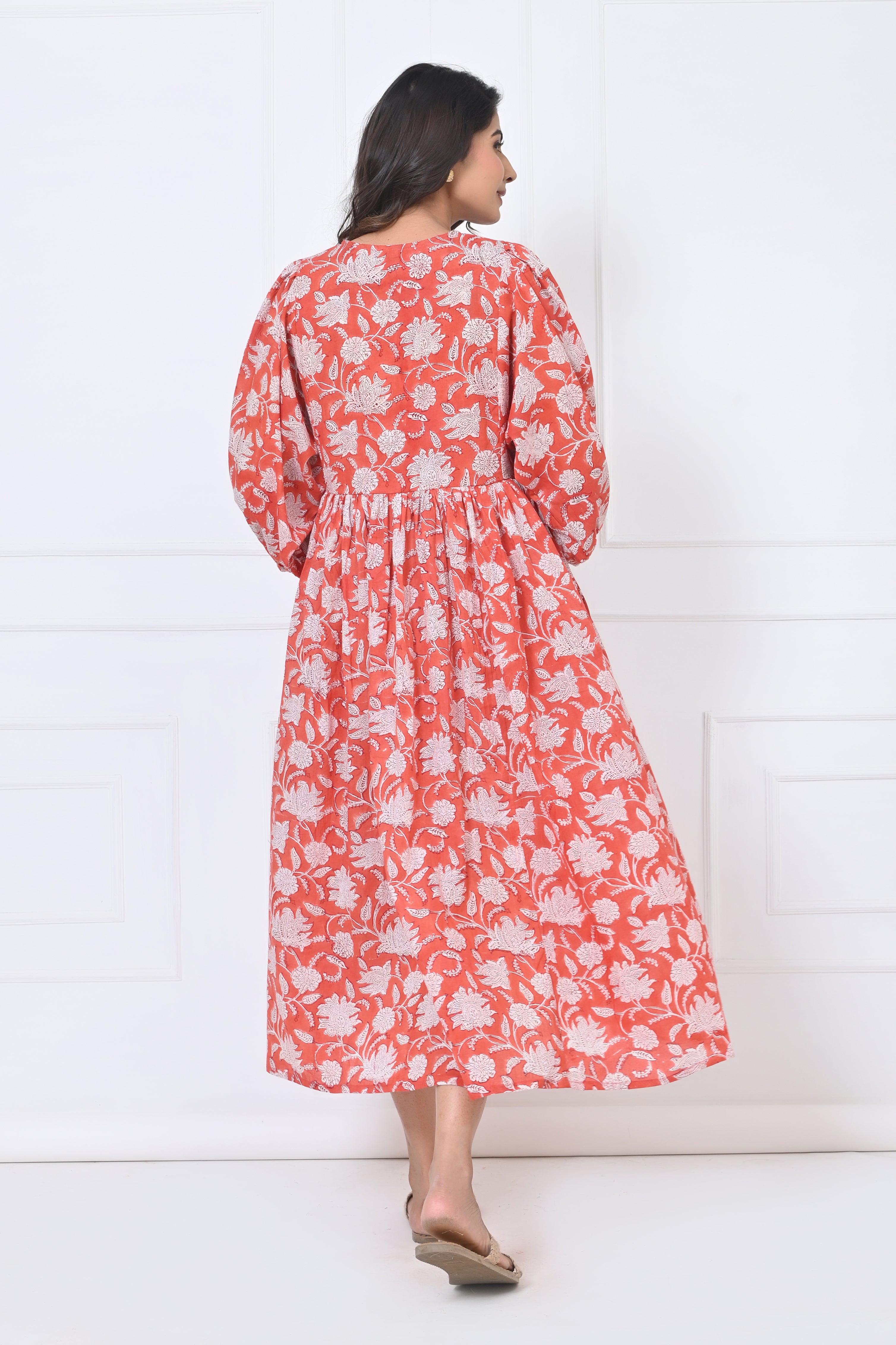 White Floral Printed Cotton Maxi Doi Dress