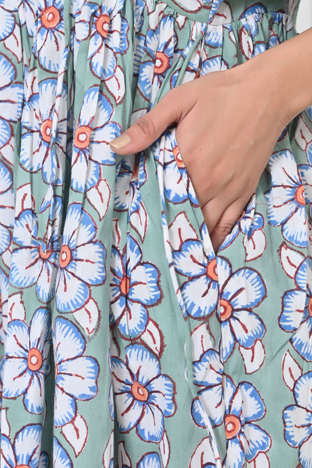Floral Leaf Printed Cotton Maxi Doi Dress