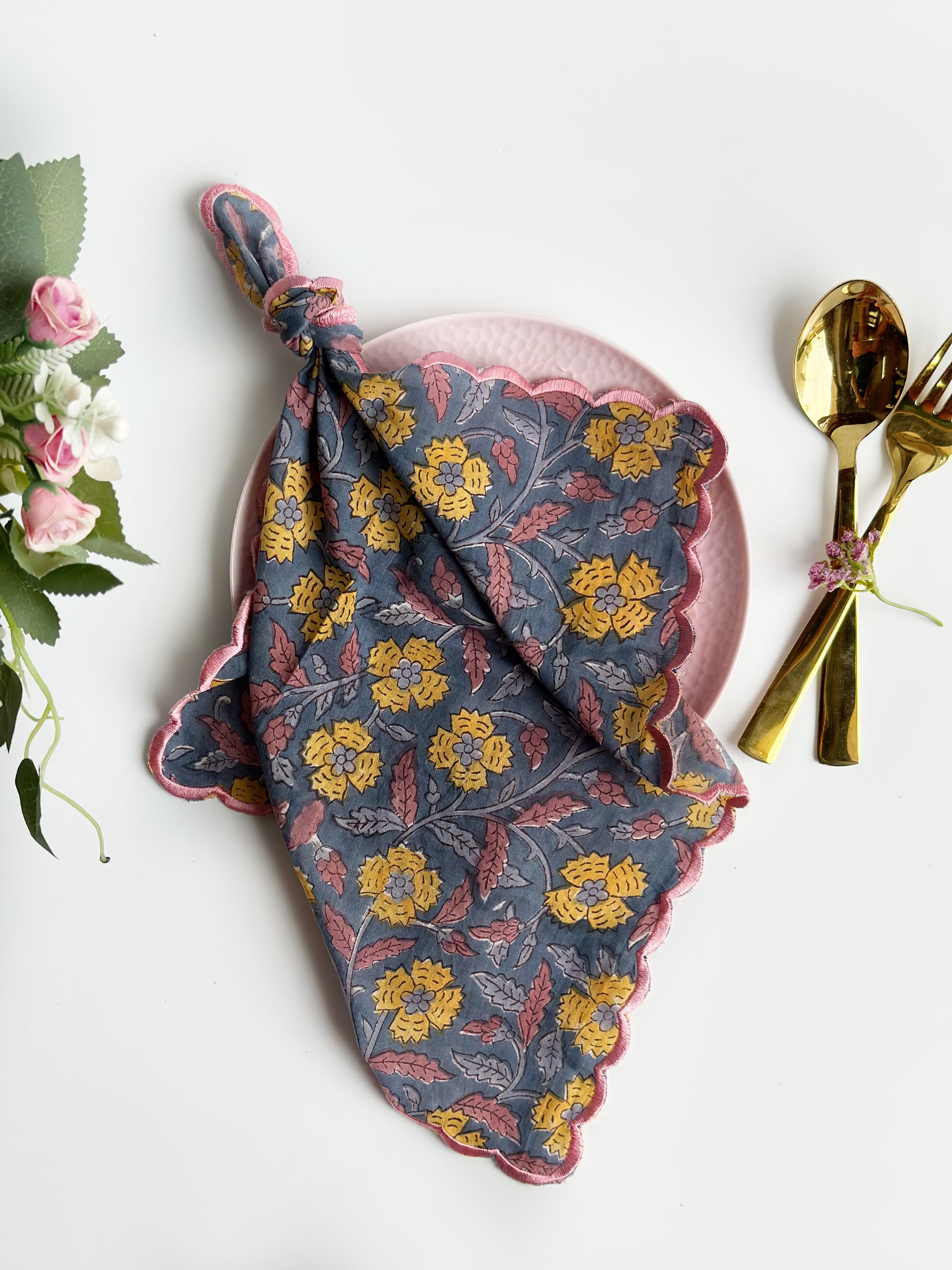 Wildflower Garden Scalloped Napkin (set of 6)
