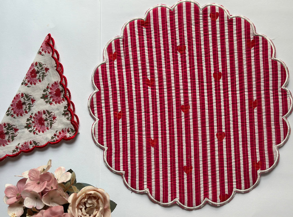 Ivory Rose Quilted Placemats & Napkin Set of 6