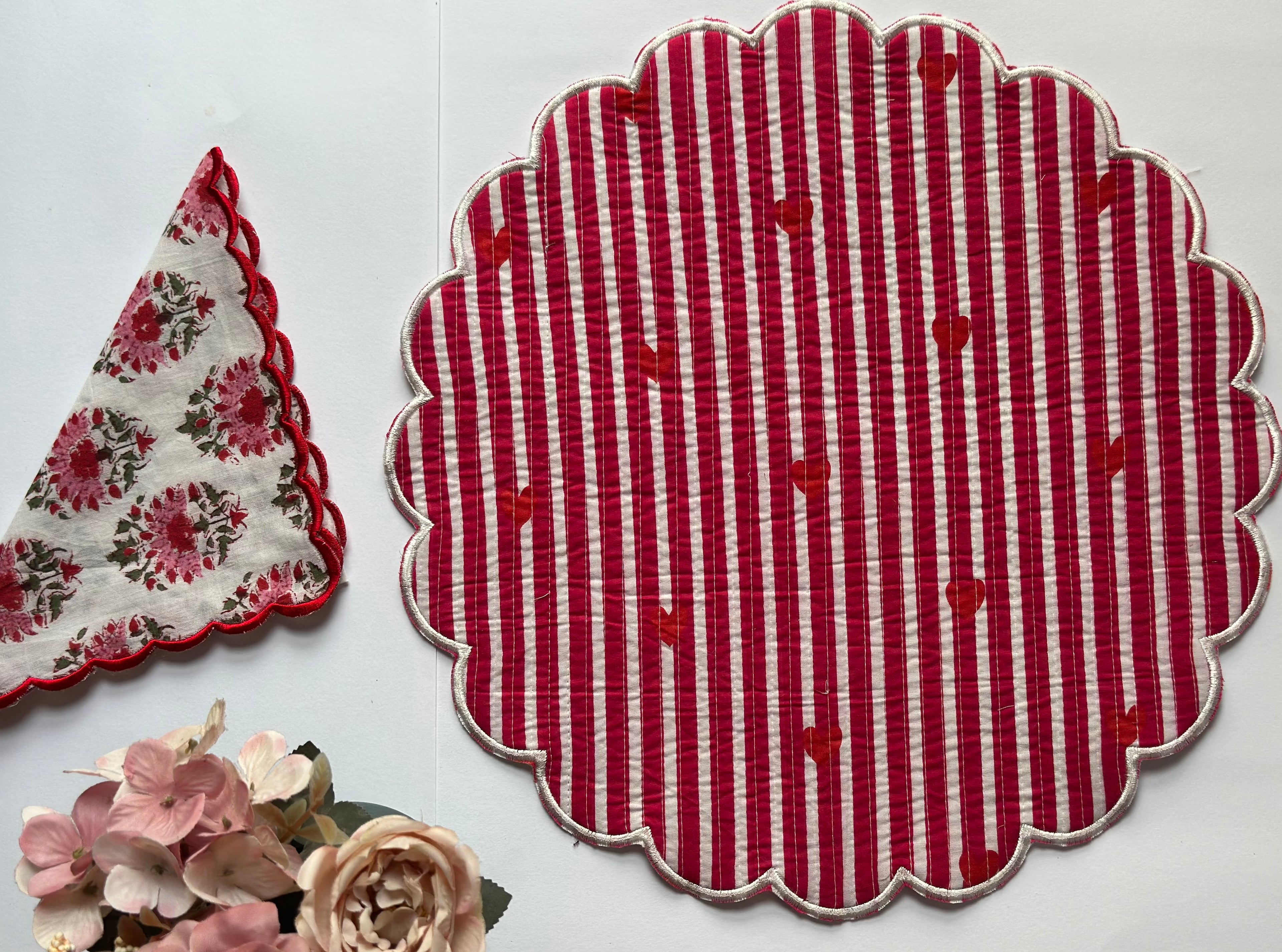 Ivory Rose Quilted Placemats & Napkin Set of 6