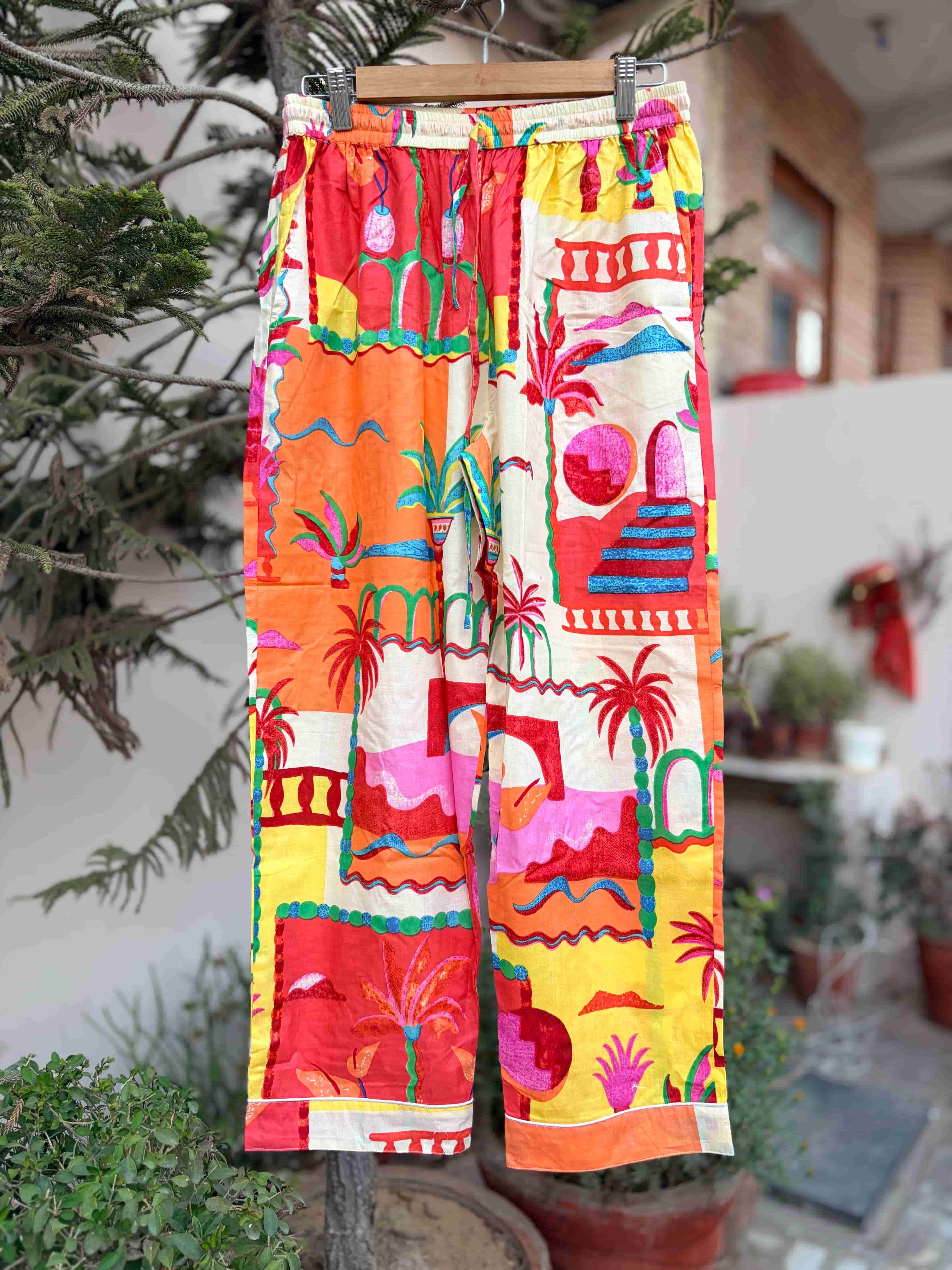 Abstract Escape Cotton Night Suit Set