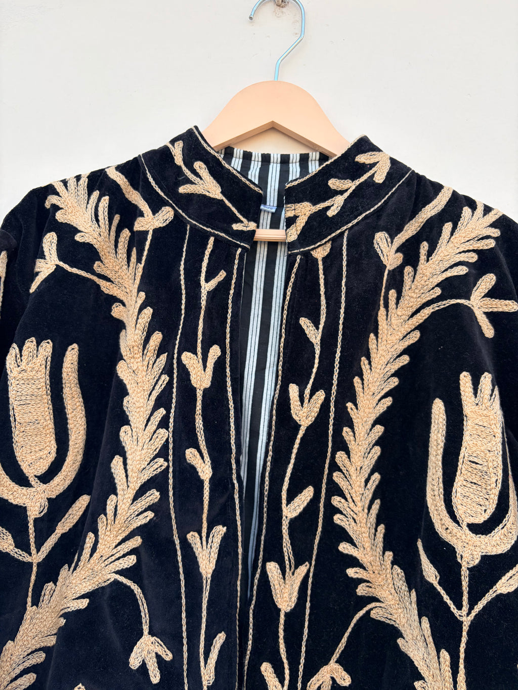 Black Embroidered Floral Velvet Jacket
